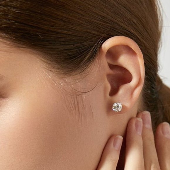 2 Carats Moissanite Stud Earrings- Ideal Gift For Her - Picture 5 of 6